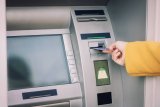 Le réseau postal s’élargit avec 600 nouveaux GAB multi-services (retraits et dépôts)