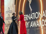 Emmy Awards 2025 : la journaliste algérienne Fayrouz Ziani distinguée à New York