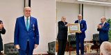 Le président Abdelmadjid Tebboune décerne l’Ordre du Mérite national à Amar Bendjama
